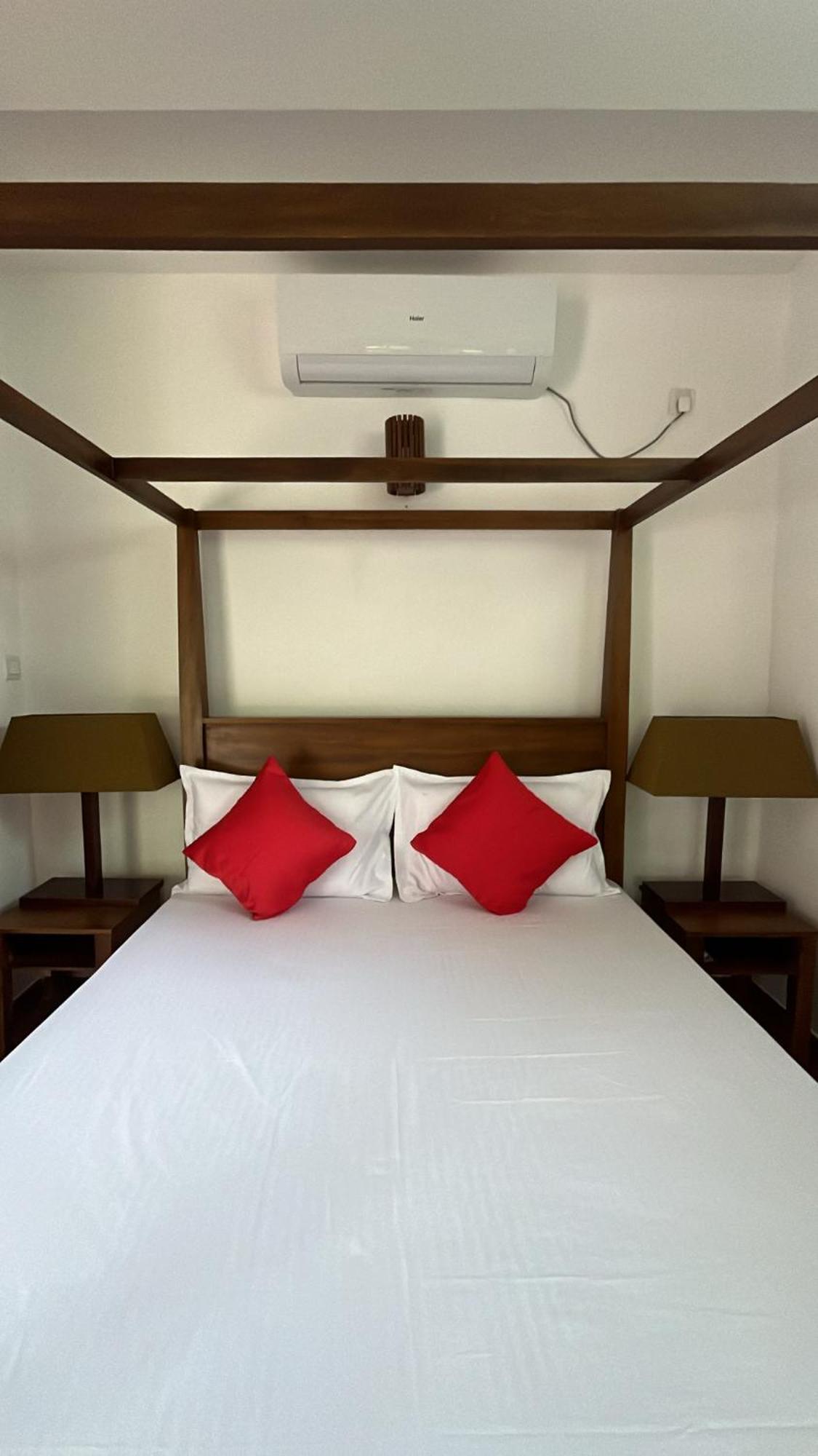 Beach Club Apartments 因都鲁瓦 外观 照片